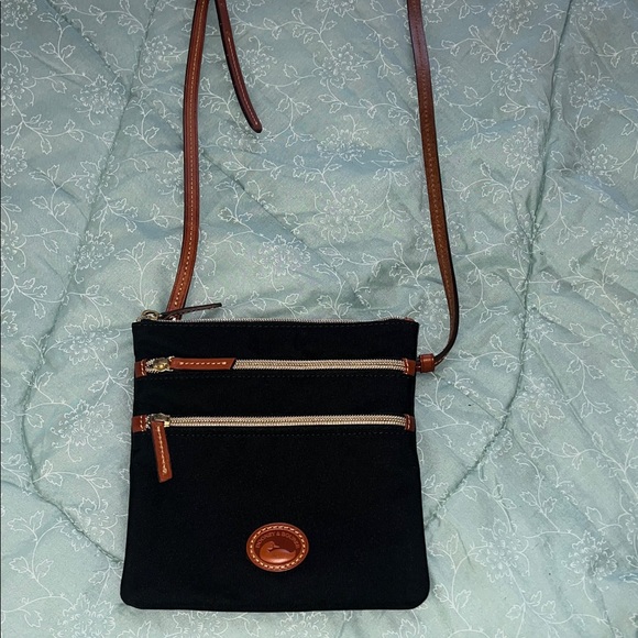 Dooney & Bourke Black Bag with Brown Logo - Picture 2 of 7